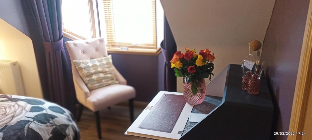 Outlander Boutique B&B King Cruden Bay Exteriör bild